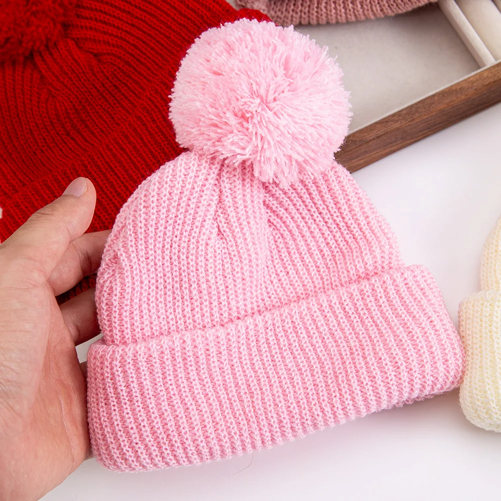 Gorro de punto con pompón para bebé – Cálido y suave para invierno - imagen 4