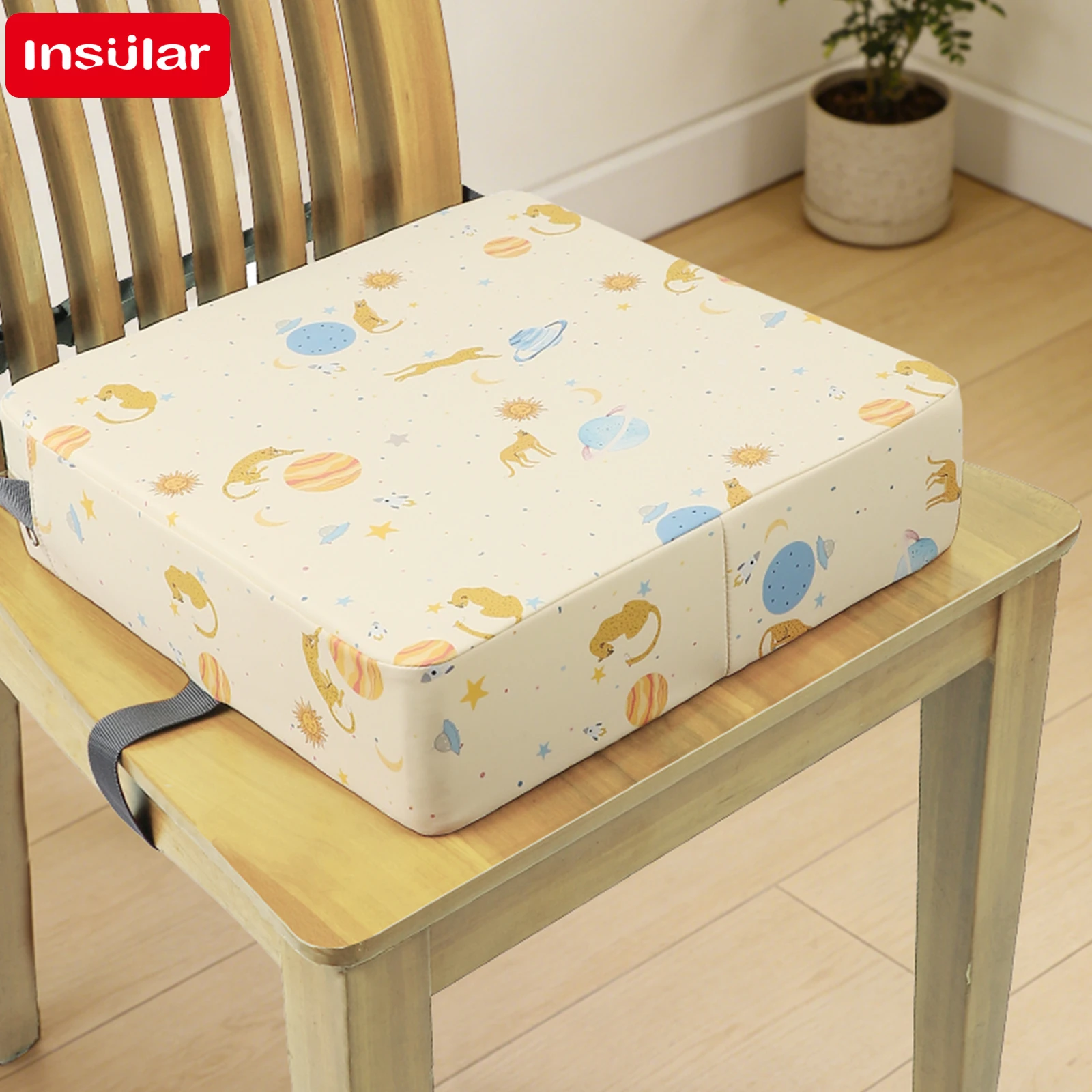Cojín impermeable antideslizante silla alta bebé – Estrella extraíble - imagen 4