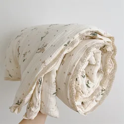 Manta de muselina acolchada algodón floral vintage para bebés niña