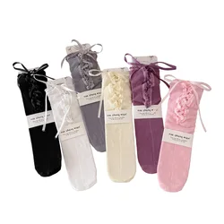 Calcetines altos de encaje rosa con lazo – Holgados para niñas