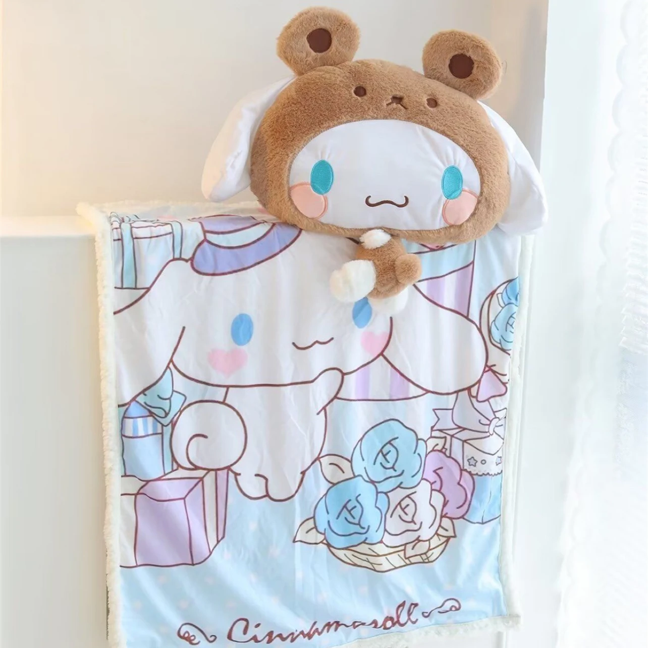 Kuromi My Melody Cinnamoroll cojín de reposacabezas para niña, almohada de siesta de estilo japonés Kawaii, decoración de coche - imagen 4
