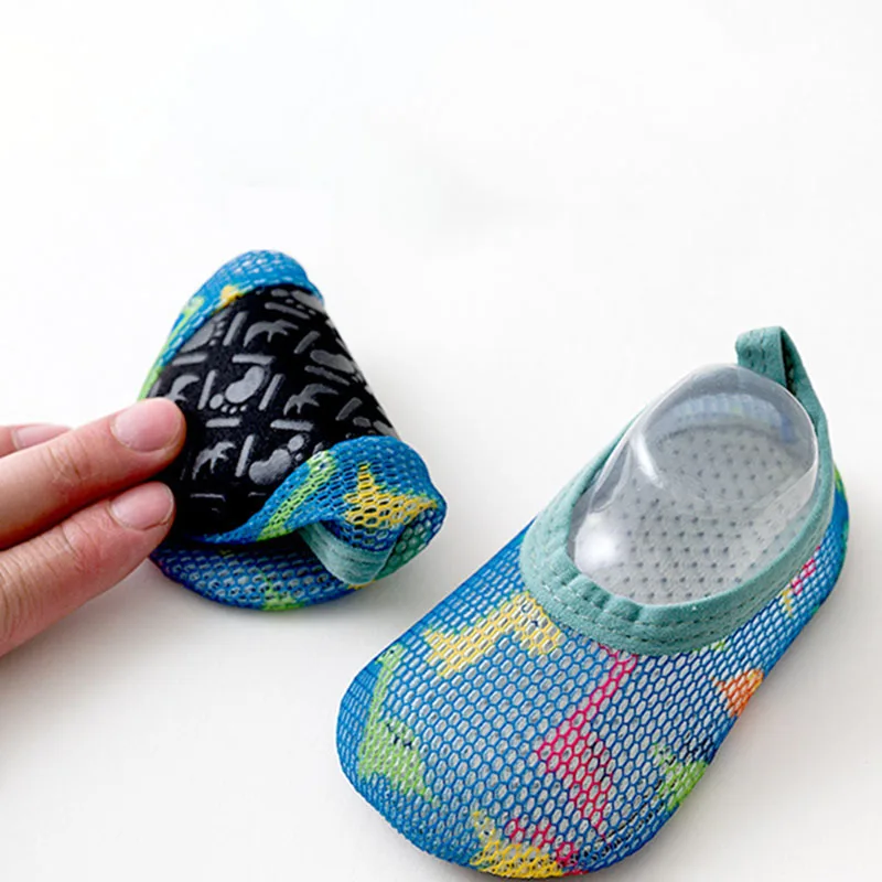 Calcetines antideslizantes para piscina y playa, zapatos de agua para el suelo para bebés y niños, zapatillas descalzas para interiores y exteriores, verano - imagen 5