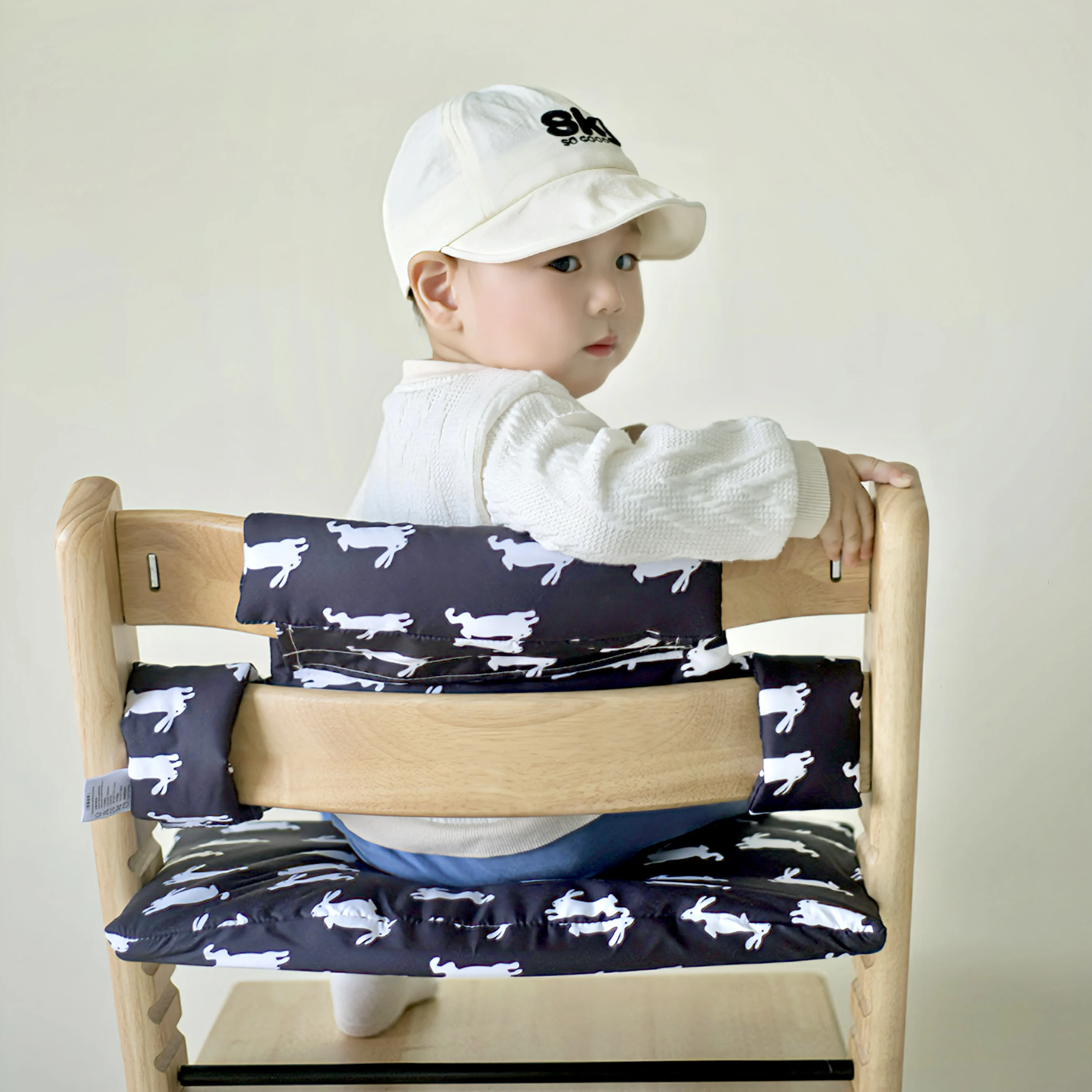 Cojín para silla de comedor de bebé, cojín integrado antideslizante portátil para salir, accesorios para silla de crecimiento de alimentación de bebé, Otoño e Invierno - imagen 4