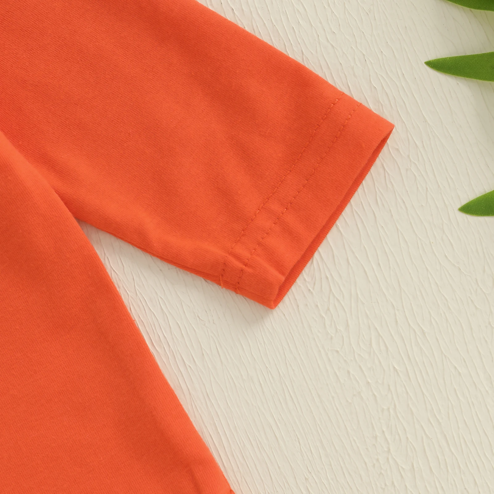 Tregren conjunto de otoño para bebé con top bordado y pantalón a rayas - imagen 2