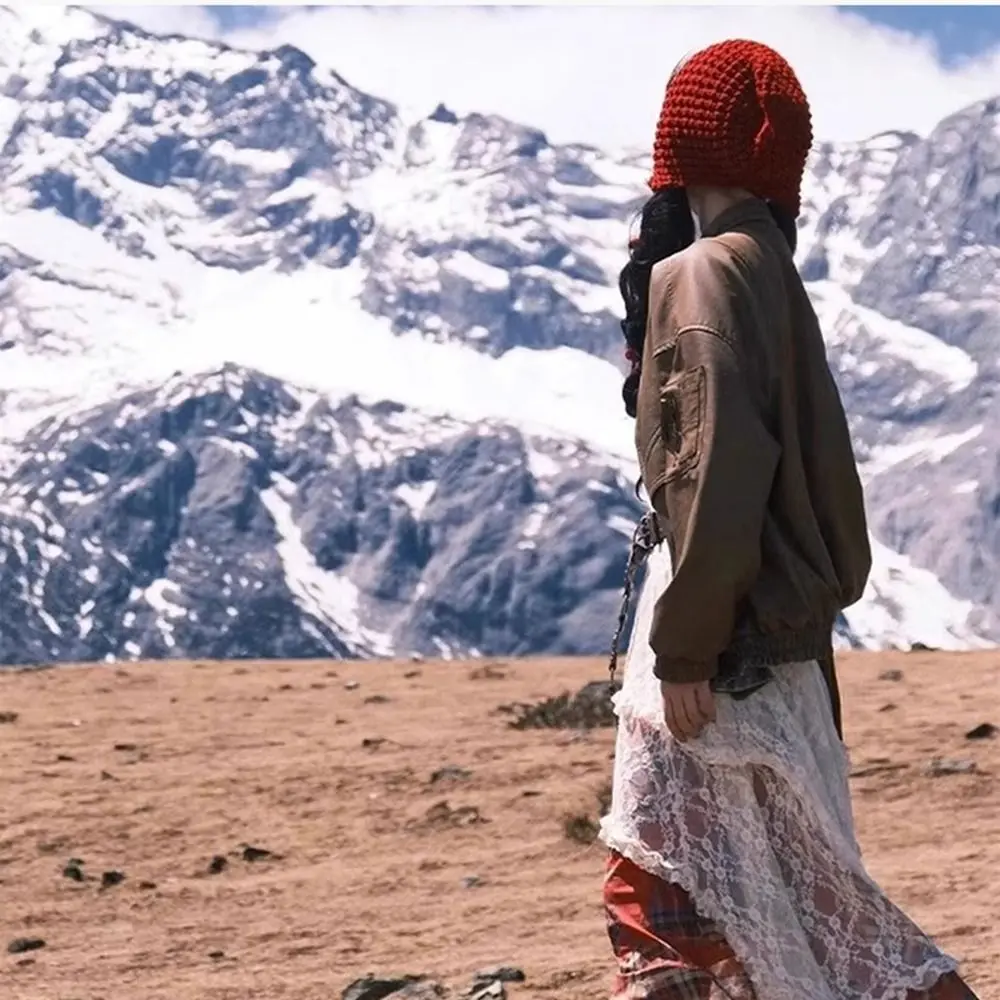 Gorro de punto de ganchillo con borlas informales, gorros con borlas de estilo bohemio calados, gorro tejido coreano hecho a mano para viaje - imagen 3