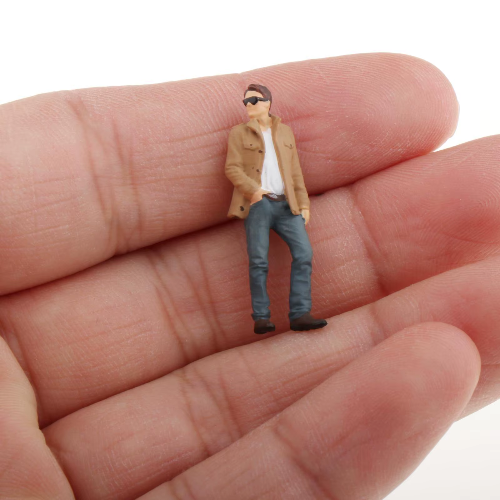 Figura Diorama con chaqueta para decoración infantil de escritorio - imagen 2