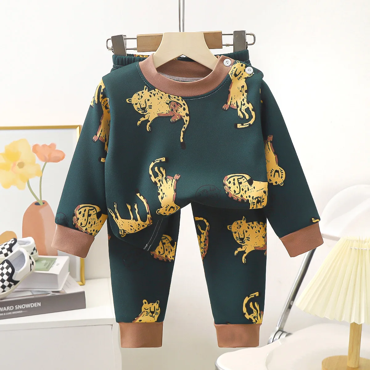 Conjunto de ropa de otoño para niños, pijamas para bebés, ropa para bebés, niños y niñas, ropa gruesa de Cachemira para el hogar para otoño e invierno - imagen 4