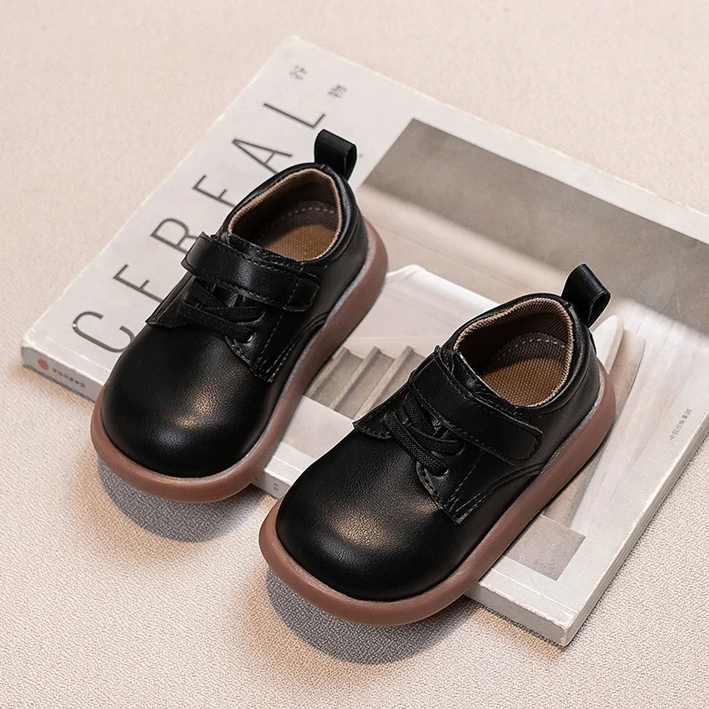 Zapatos de piel para primeros pasos del bebé - imagen 4
