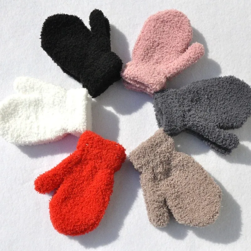 Guantes de punto de invierno para niños para protección contra el frío: medio forro con felpa suave, engrosados y acolchados con forro polar para niños pequeños. - imagen 5