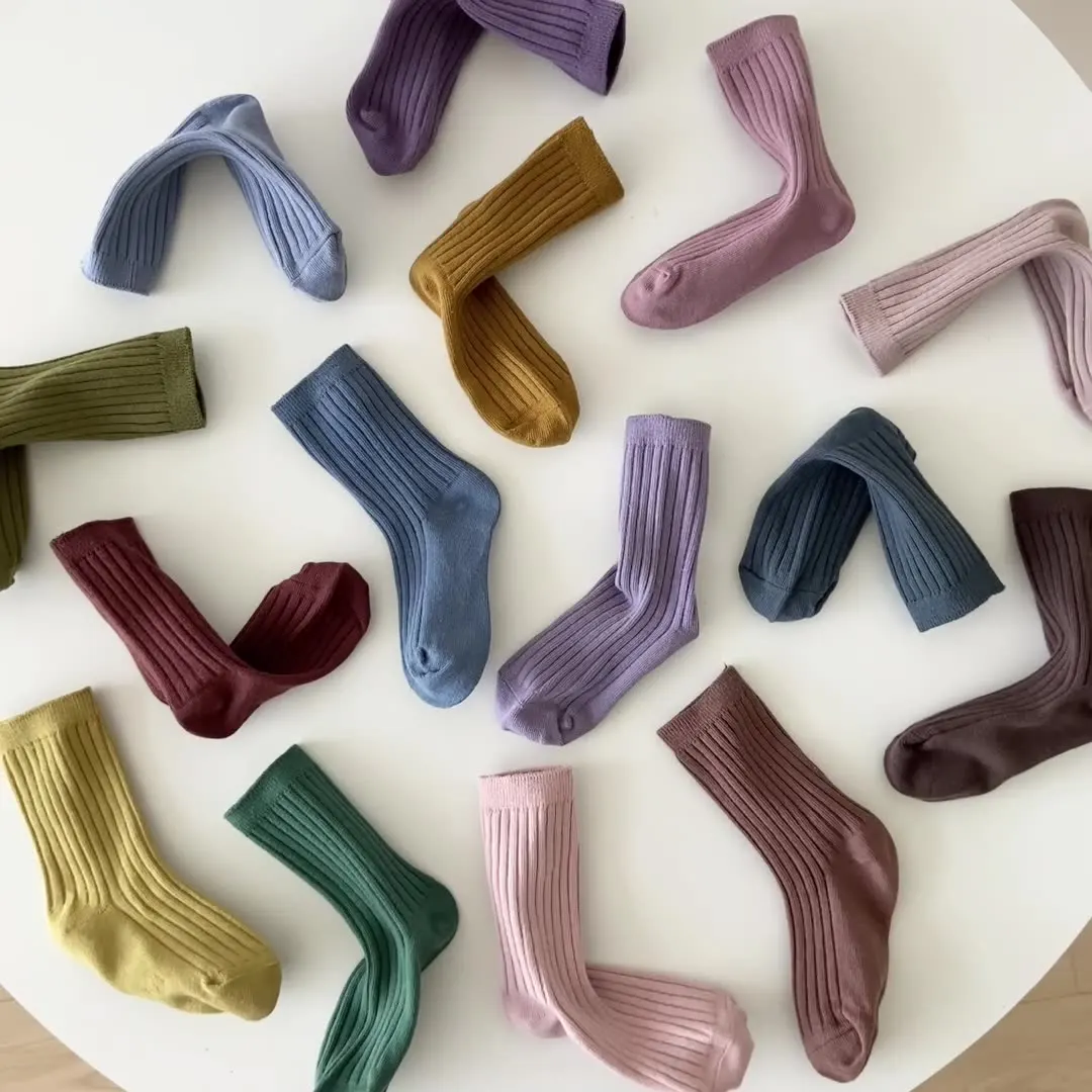 Calcetines de algodón caramelo para niños – Tejido jacquard cálido - imagen 2