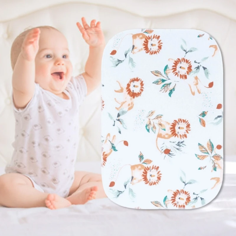 Toallita con estampado de dibujos animados para bebé, toallitas para lavarse las manos y la cara, toallas cuadradas de algodón para bebé, pañuelo, paño de muselina, babero para alimentar, 4 Uds. - imagen 2