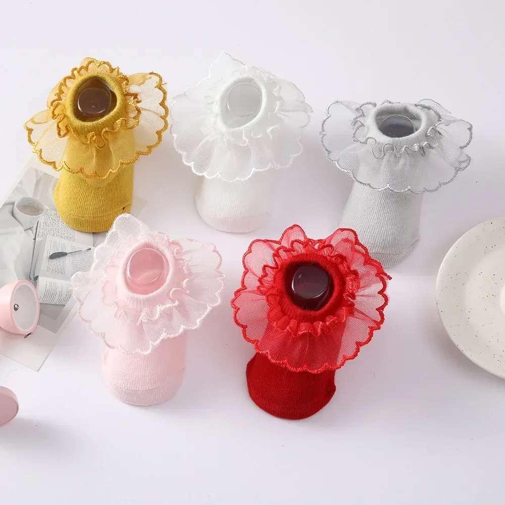 Calcetines de encaje de princesa para bebés recién nacidos, calcetines con volantes de moda coreana antideslizantes de goma para niñas de 0 a 2 años