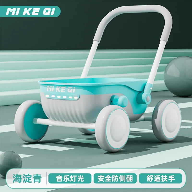 GREEN WITH MUSIC