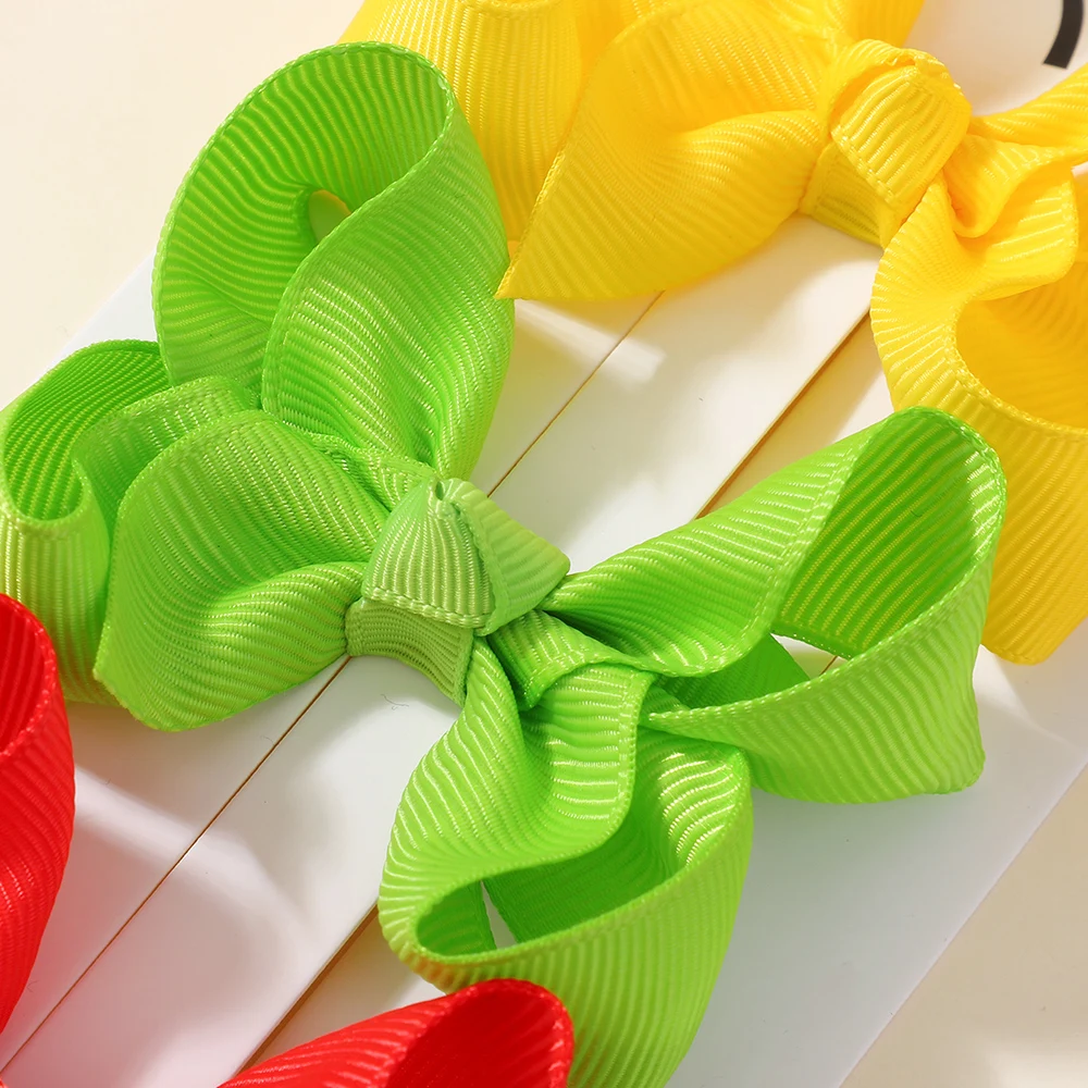 Clip lazo color sólido para el pelo de niña – Bordado elegante - imagen 3