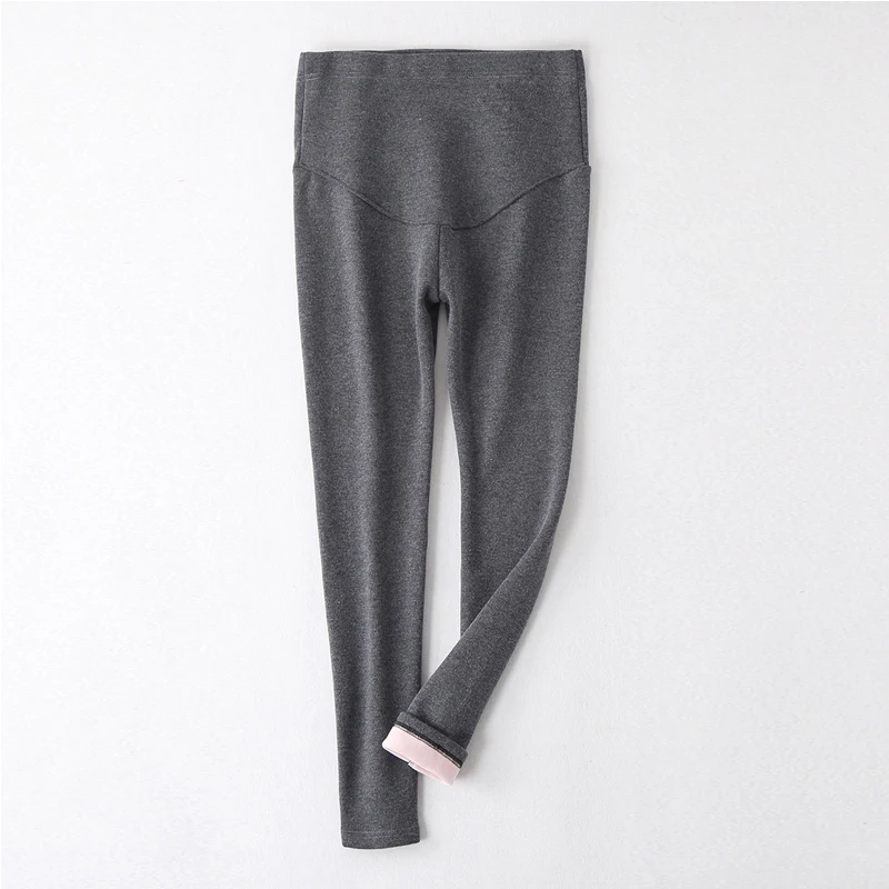 Gris oscuro