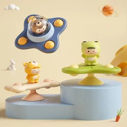 Silla de baño para bebé con juguetes y animales de dibujos animados