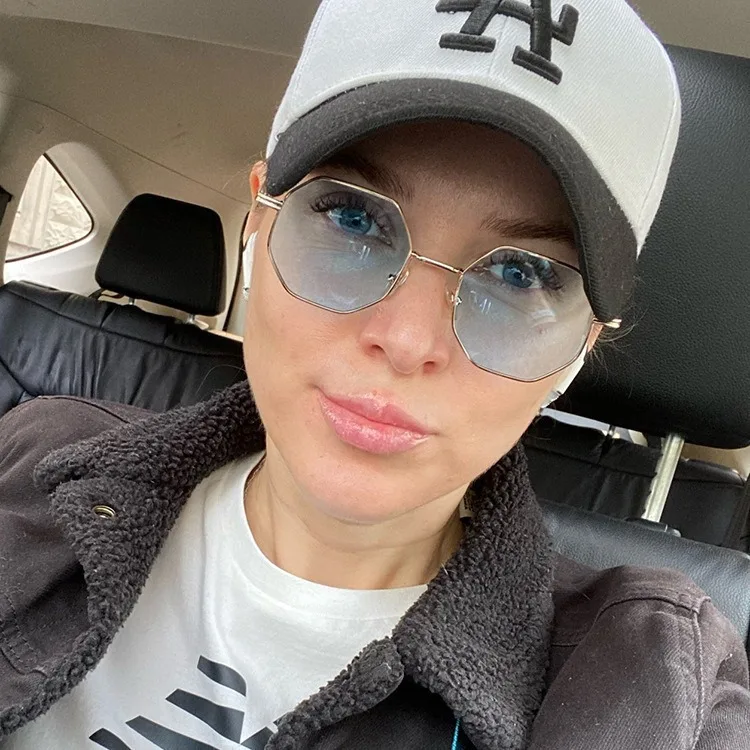 1 pieza de gafas de moda para mujeres y hombres, gafas octogonales con marco de metal poligonal retro para viajes de fiesta en la playa - imagen 2