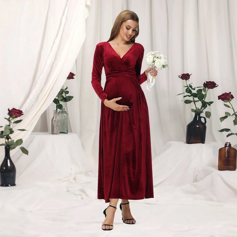 Vestido de terciopelo para embarazadas – Cuello en V y manga larga - imagen 3