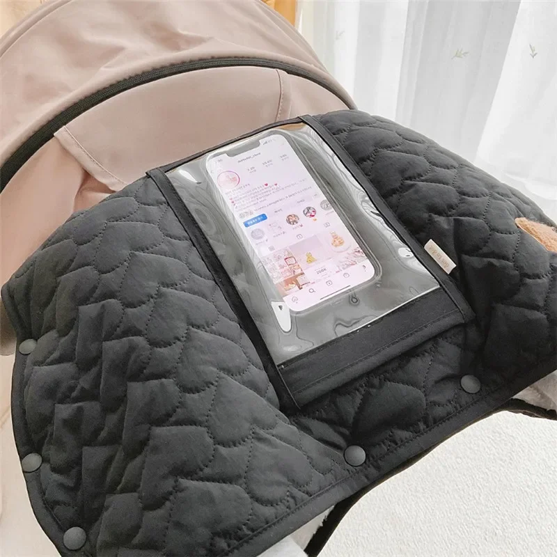 Guantes cálidos para cochecito de invierno, guantes impermeables, accesorios para cochecito, manopla para cochecito, manopla de mano de lana de piel con bolsillo para teléfono
