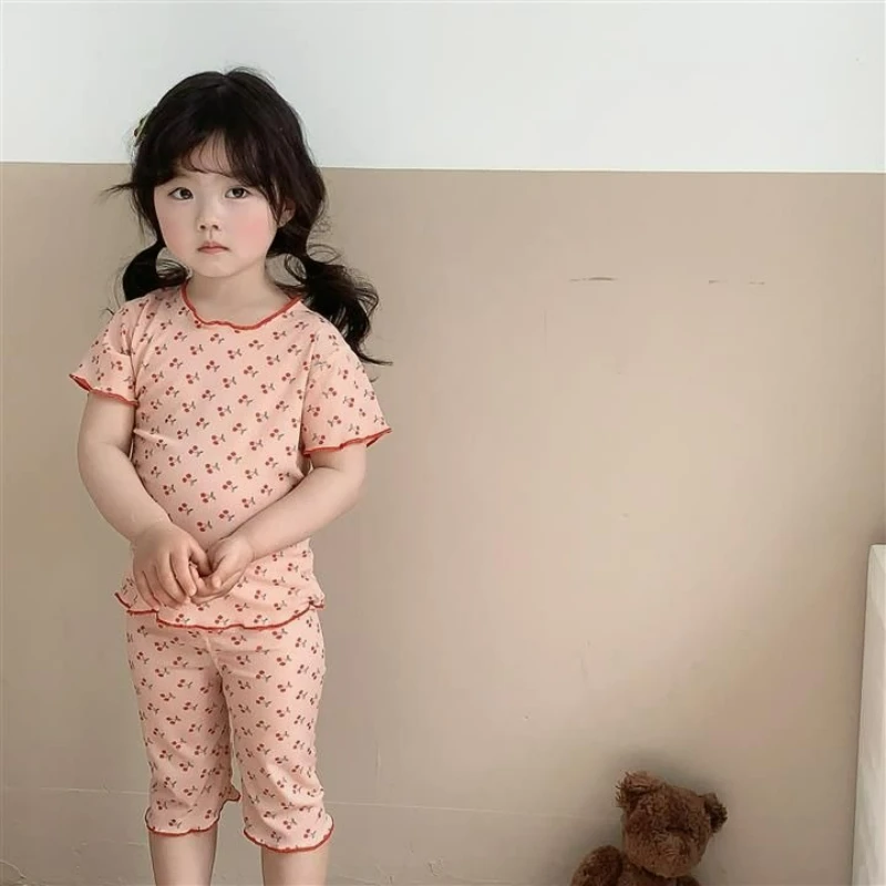 Conjunto de pijama infantil dulce floral de seda de hielo, dos piezas de manga corta de verano, fresco, agradable para la piel y transpirable para niñas - imagen 5