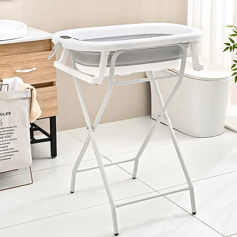 Vista lateral del soporte con diseño ergonómico