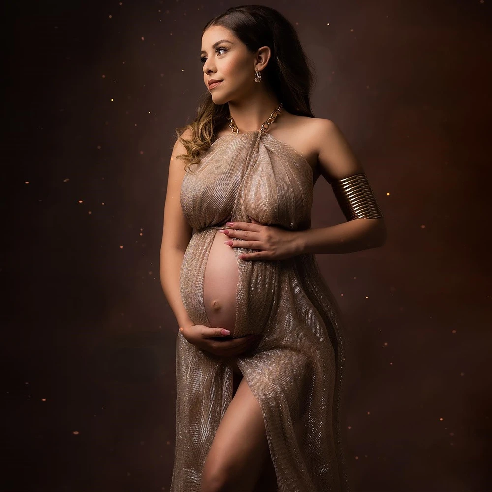 Vestido de maternidad con encaje y detalles dorados para fotos