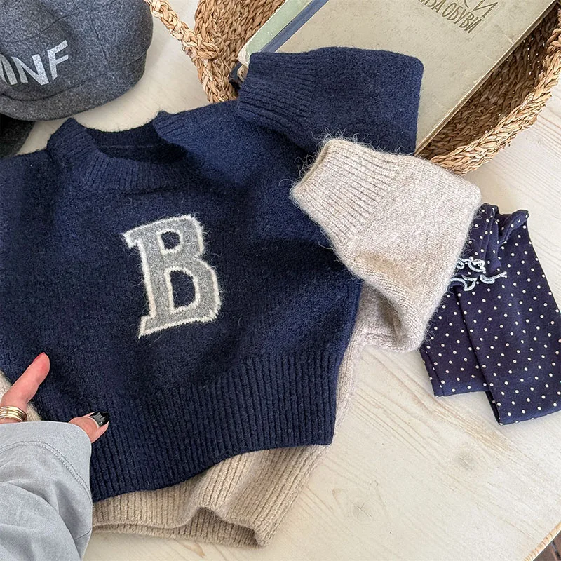 MILANCEL nuevo suéter de invierno para niños 1-6T Linda letra M & B suéter de punto para niñas coreanas prendas de vestir sencillas y holgadas para niños Tops - imagen 2