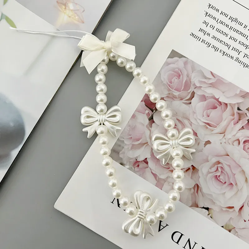 LLavero de cadena de perlas de imitación elegante, llaveros con cuentas de lazo de Camelia a la moda, correa para teléfono móvil antipérdida para niñas, cordón, regalos para amigos