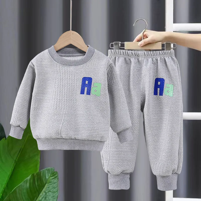 Ropa de primavera y otoño para niños pequeños, ropa para niños, moda coreana, camisetas informales de manga larga con letras para bebés y pantalones, conjuntos para niños BC2307