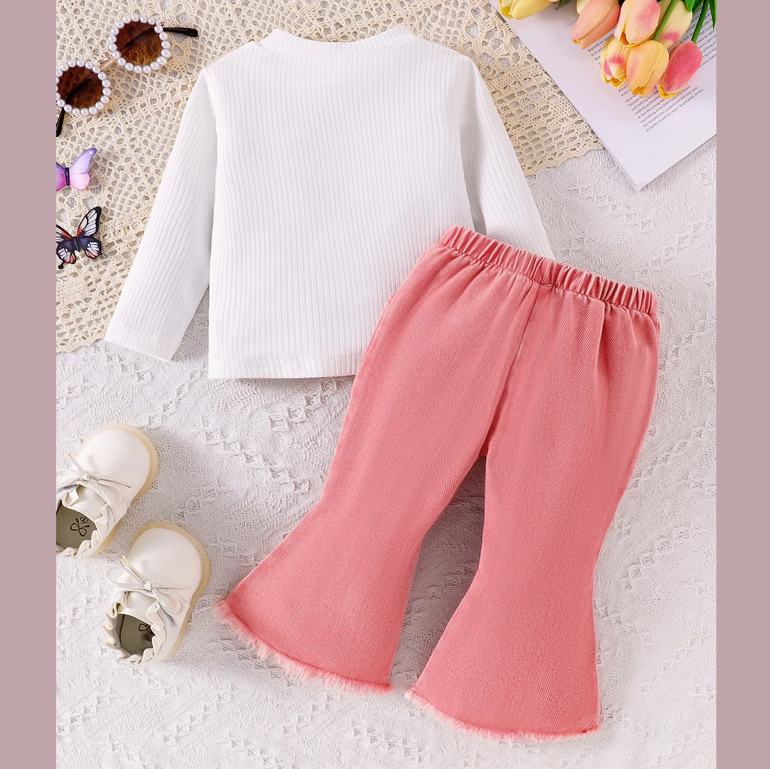 Ropa de primavera y otoño para niño niña, Tops blancos de mariposa a la moda coreana para bebé + pantalones acampanados de mezclilla con lazo, ropa de Boutique para niño B054 - imagen 2