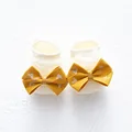 yellow bow
