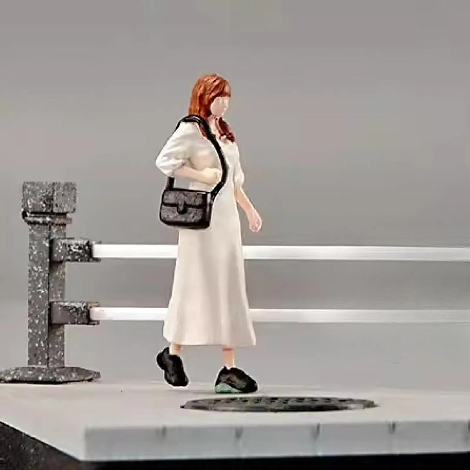 Figura en miniatura a escala 1/64 para niña, coleccionable pintada, modelo de utilería de fotografía - imagen 4