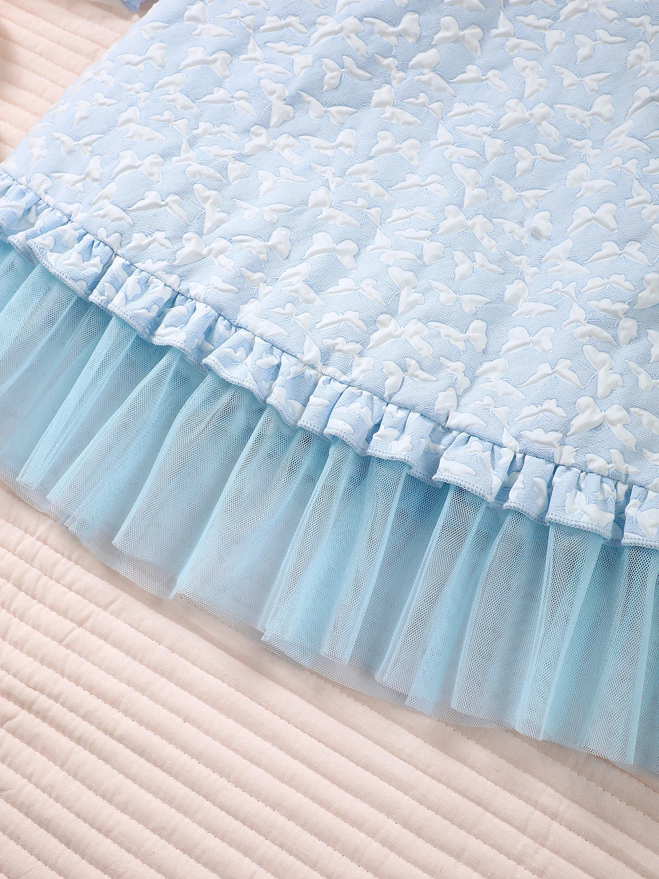 Vestido dulce para niñas de 2 a 7 años, vestidos de princesa de malla empalmados con patrón en relieve de mariposa y bolsa Musette - imagen 5