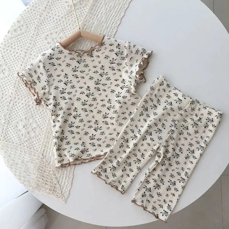 Pijama verano niña de seda helada con estampado floral color beige - imagen 4
