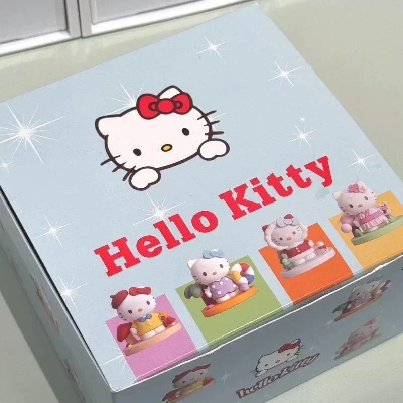Sanrio Hello Kitty muñeca figura vestido de cuatro estaciones