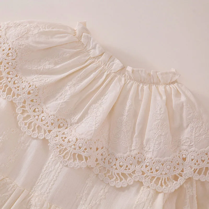 Vestido de bebé con encaje y solapa grande – Primavera y otoño - imagen 3