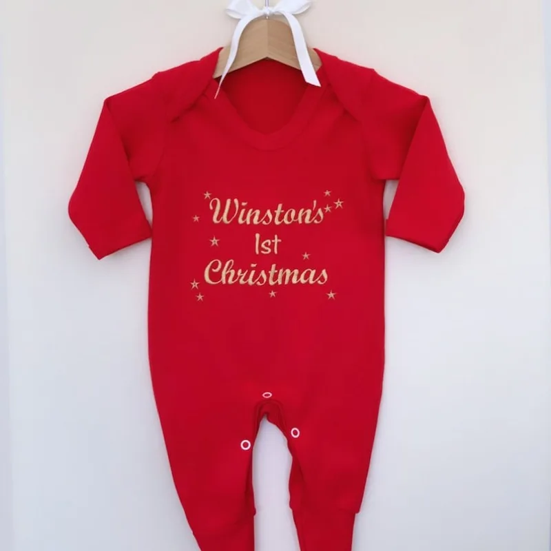 Pijama de Navidad personalizado bordado para bebé, primera Navidad, bordado, nombre personalizado del bebé, mameluco rojo, conjunto de regalo - imagen 3