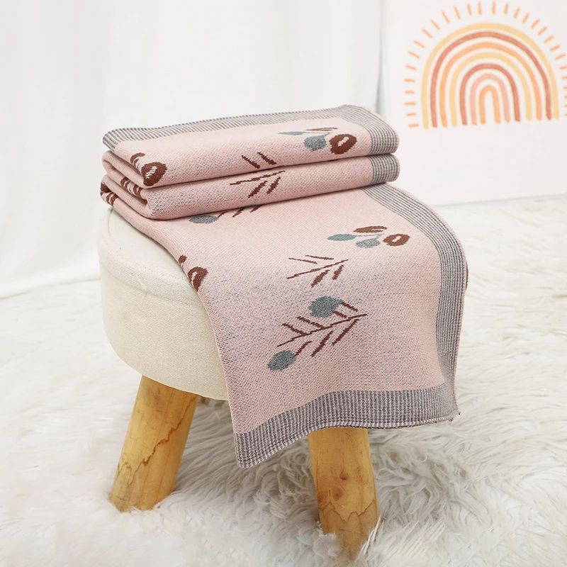 Manta bebé algodón para cochecito – Diseño a cuadros suave - imagen 4