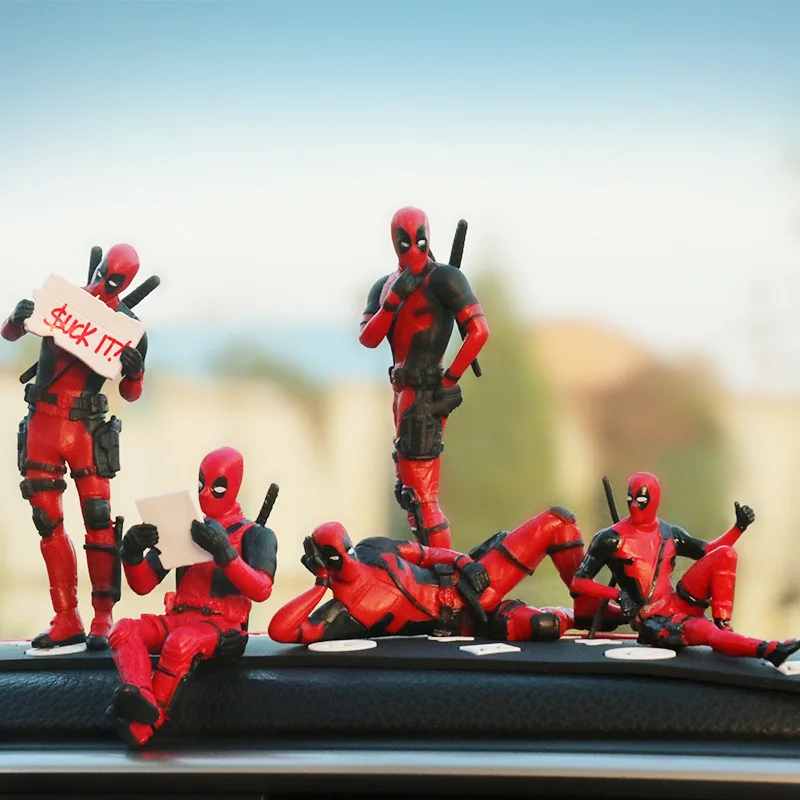 Figura de acción de Deadpool de Anime, decoración Interior de coche, juguetes, colgante, accesorios de coche, modelo Mini muñeca, estatuilla, juguete para regalo para niños