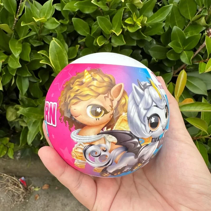 Set de bolas sorpresa unicornio con figuras estilo anime para niños - imagen 5