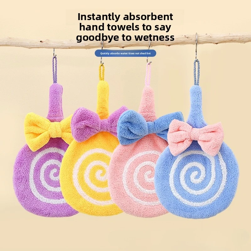 Toalla para niños de lana Coral: toalla absorbente colgante con bonito diseño de dibujos animados, adorable toalla suave para bebé para uso en el baño de los niños pequeños.