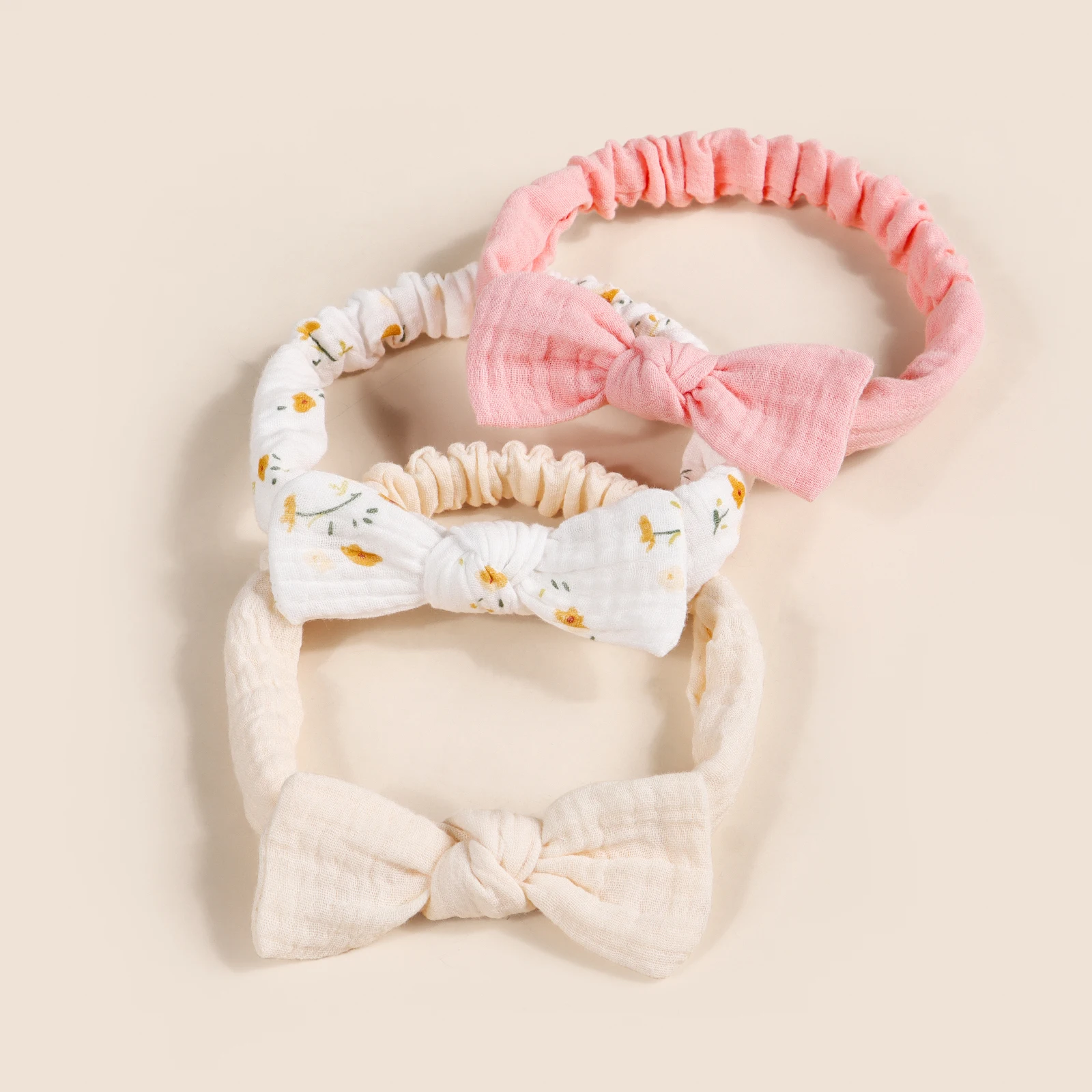 Diadema con orejas de conejo y lazo decorativo para niña - imagen 3