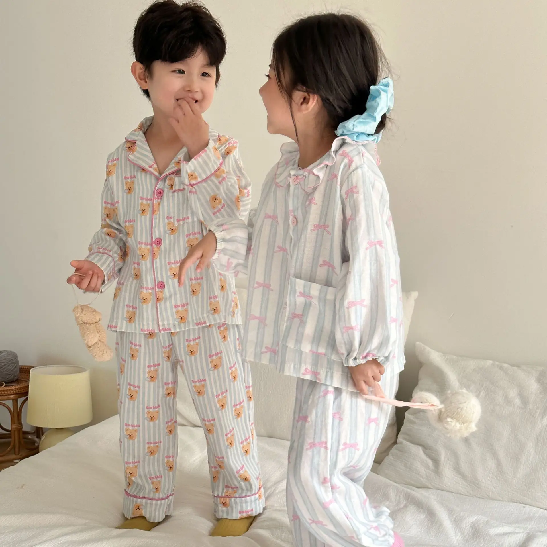 Otoño nuevo conjunto de pijamas para niños lindo oso estampado de lazo Vintage a rayas 1 a 10 años niños niñas ropa de descanso de hilo de algodón - imagen 4
