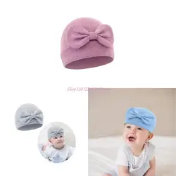 Gorro de punto para bebé con lazada decorativa