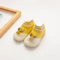 yellow cat