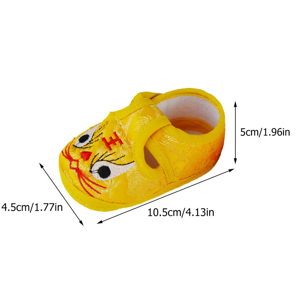 1 par de zapatos de bebé de dibujos animados, talla 13, diseño de cabeza de tigre, zapatos ligeros antideslizantes para caminar para recién nacidos, transpirables y adorables - imagen 4