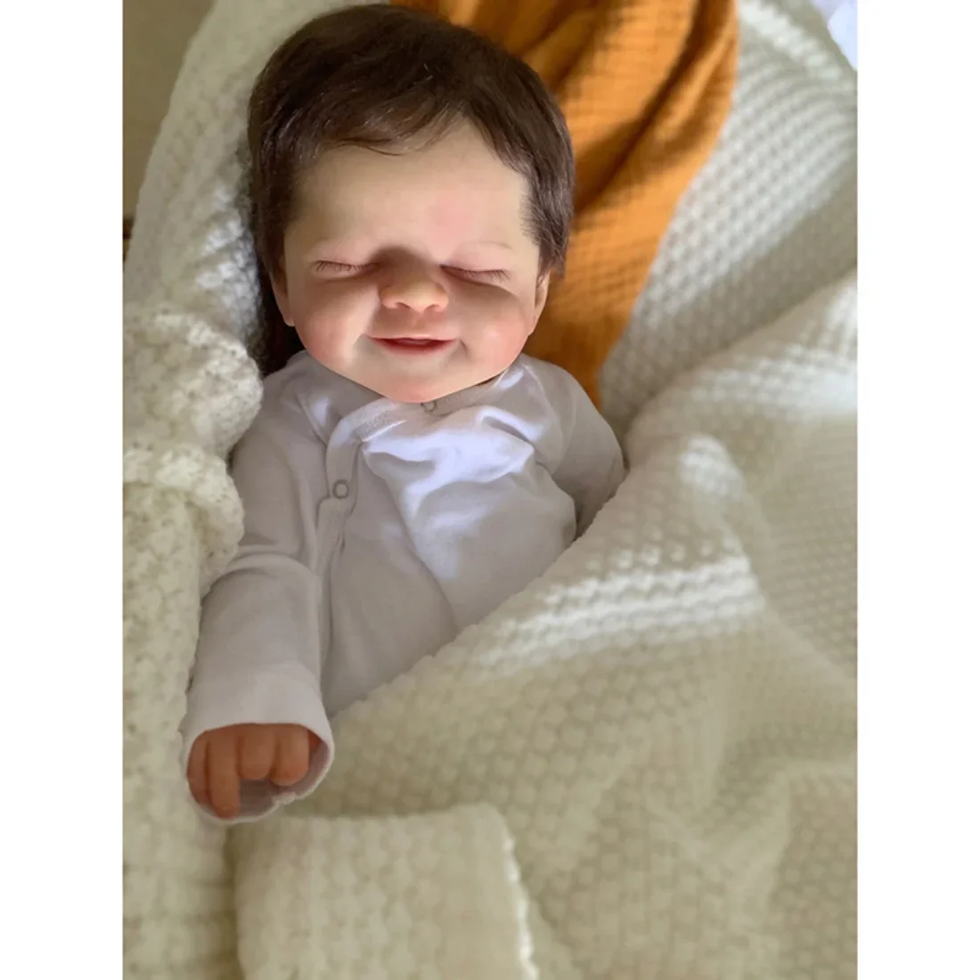 Bebe Alisha, muñecas Reborn ya terminadas, cara sonriente, muñeca durmiente para recién nacidos de la vida Real para niños, juguetes para niños, regalos - imagen 4