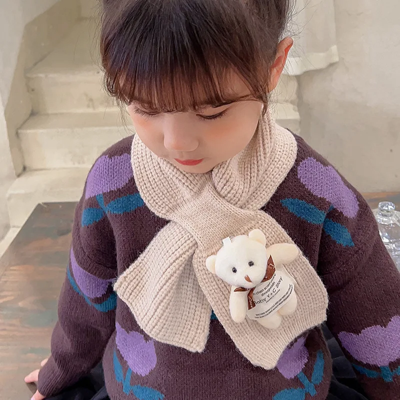 Bufanda cruzada con etiqueta de tela de oso para bebé, bufandas de punto cálidas para otoño e invierno, bufanda suave con anillo para el cuello para niños y niñas