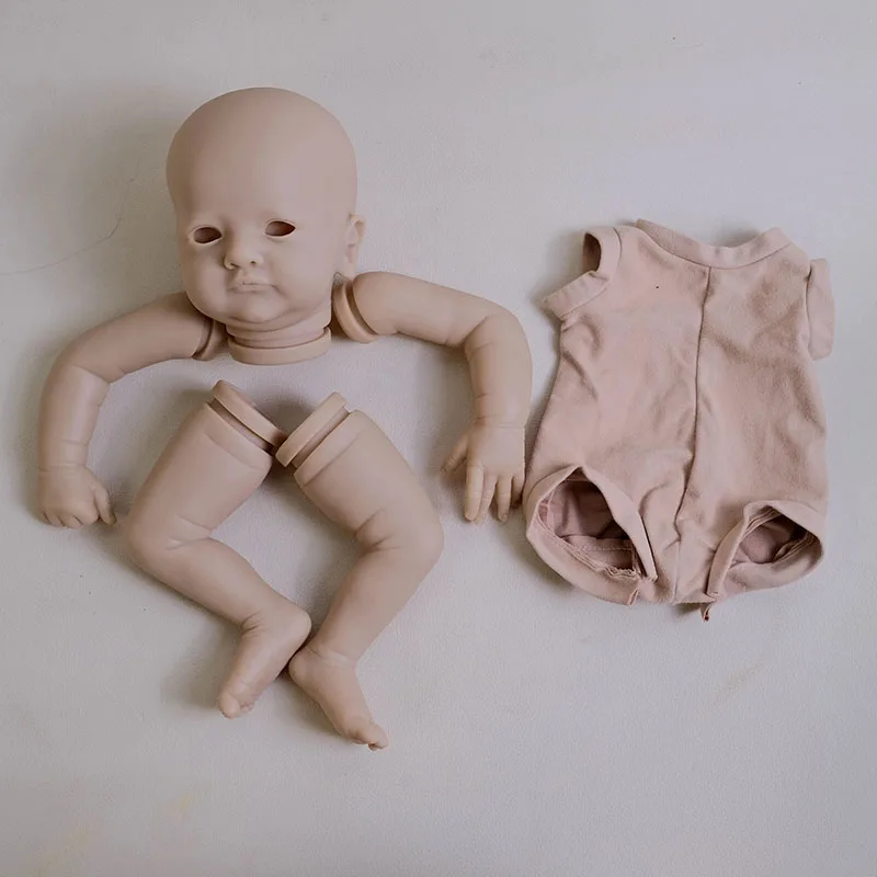 Piezas de muñeca sin terminar Reborn Mila de 18 pulgadas, Color fresco con cuerpo de tela, Kit DIY - imagen 5
