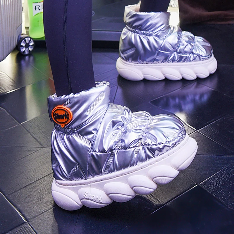 Zapatillas de invierno cálidas, zapatos altos de algodón para mujer, tela impermeable, Vamp, botas de nieve gruesas y suaves de felpa para exteriores para hombre - imagen 3